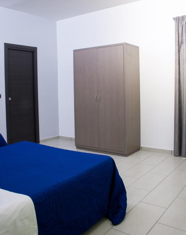 Hotel Cristian Giugliano In Campania